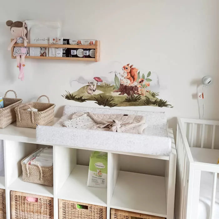 Sieninis lipdukas – elnias, lapė, voverė