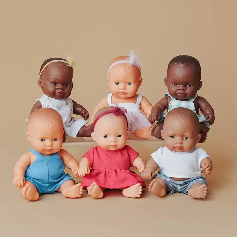 Miniland lėlė mergaitė tiulio suknele (21 cm.)